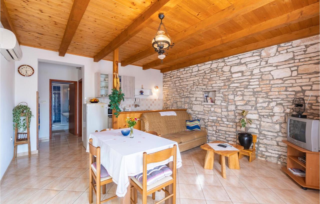 Gorgeous Home In Hrboki With Wifi Exterior photo